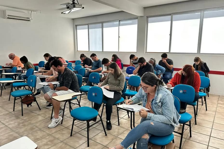 Cronograma do vestibular 2026 da Faculdade Municipal de Palhoça é anunciado